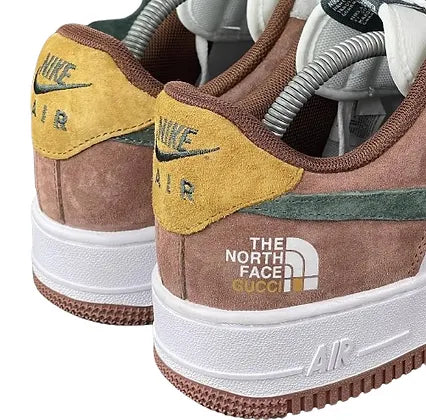 Nike AIR FORCE 1 The North Face - GUCCI