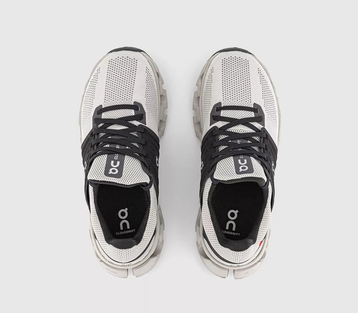 on Cloud Swift 3 White Black