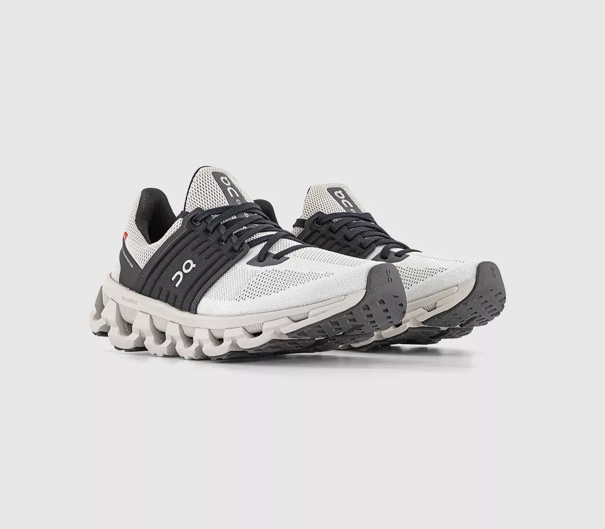 on Cloud Swift 3 White Black