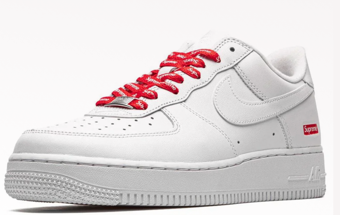 Nike Air Force 1 Low Supreme Triple White