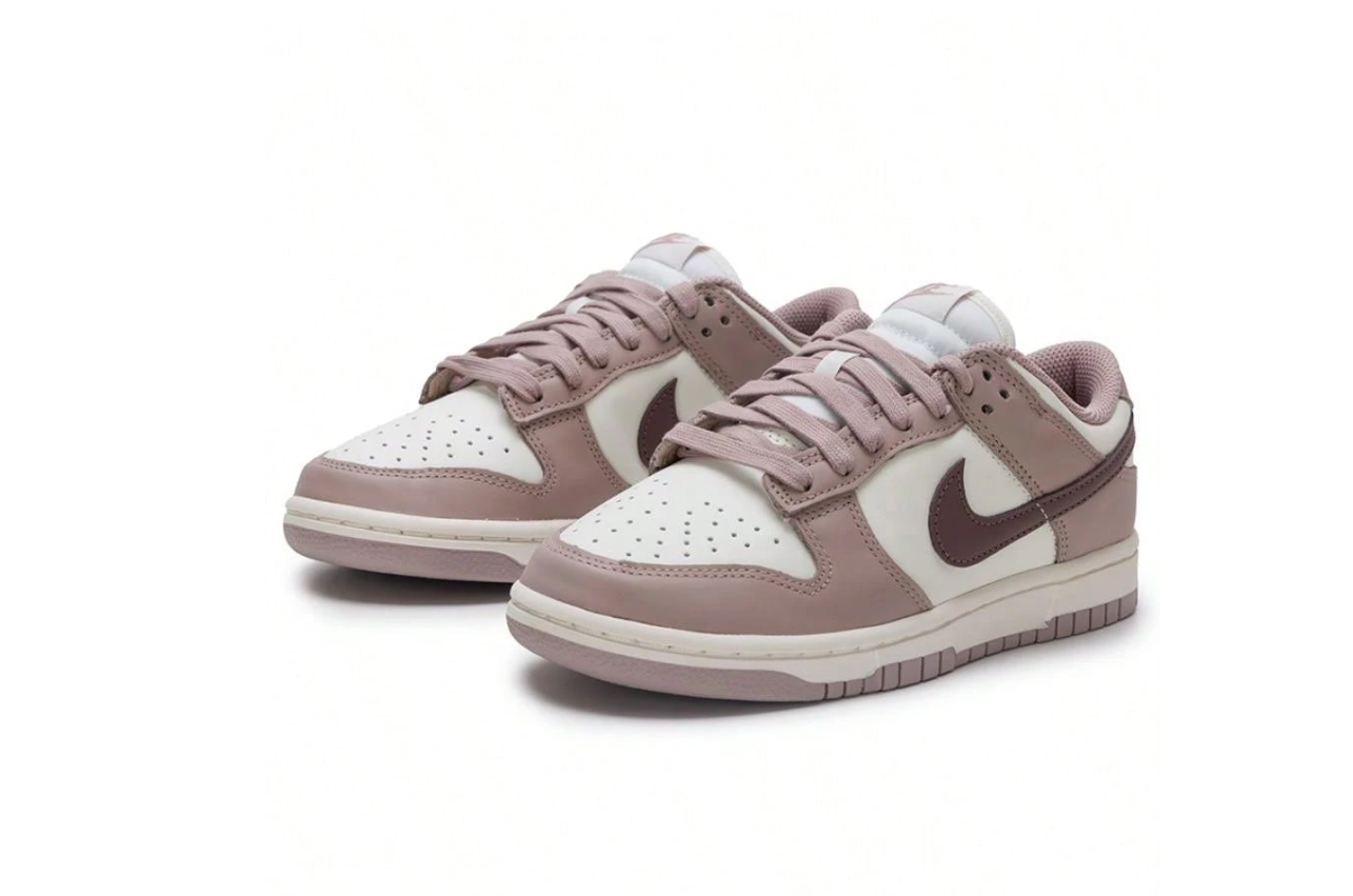 Nike Dunk Low Light Mocha
