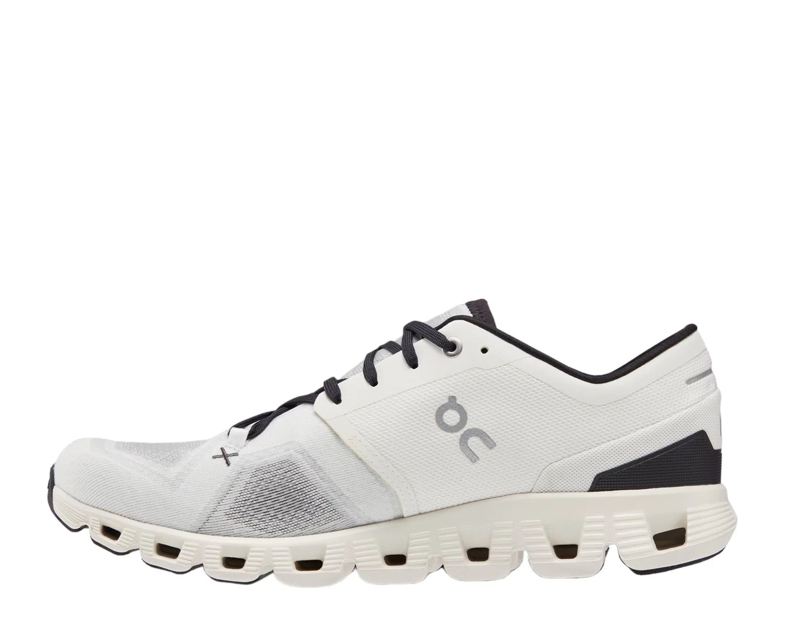 ON Running Cloud X 3 IvoryBlack Running Shoes