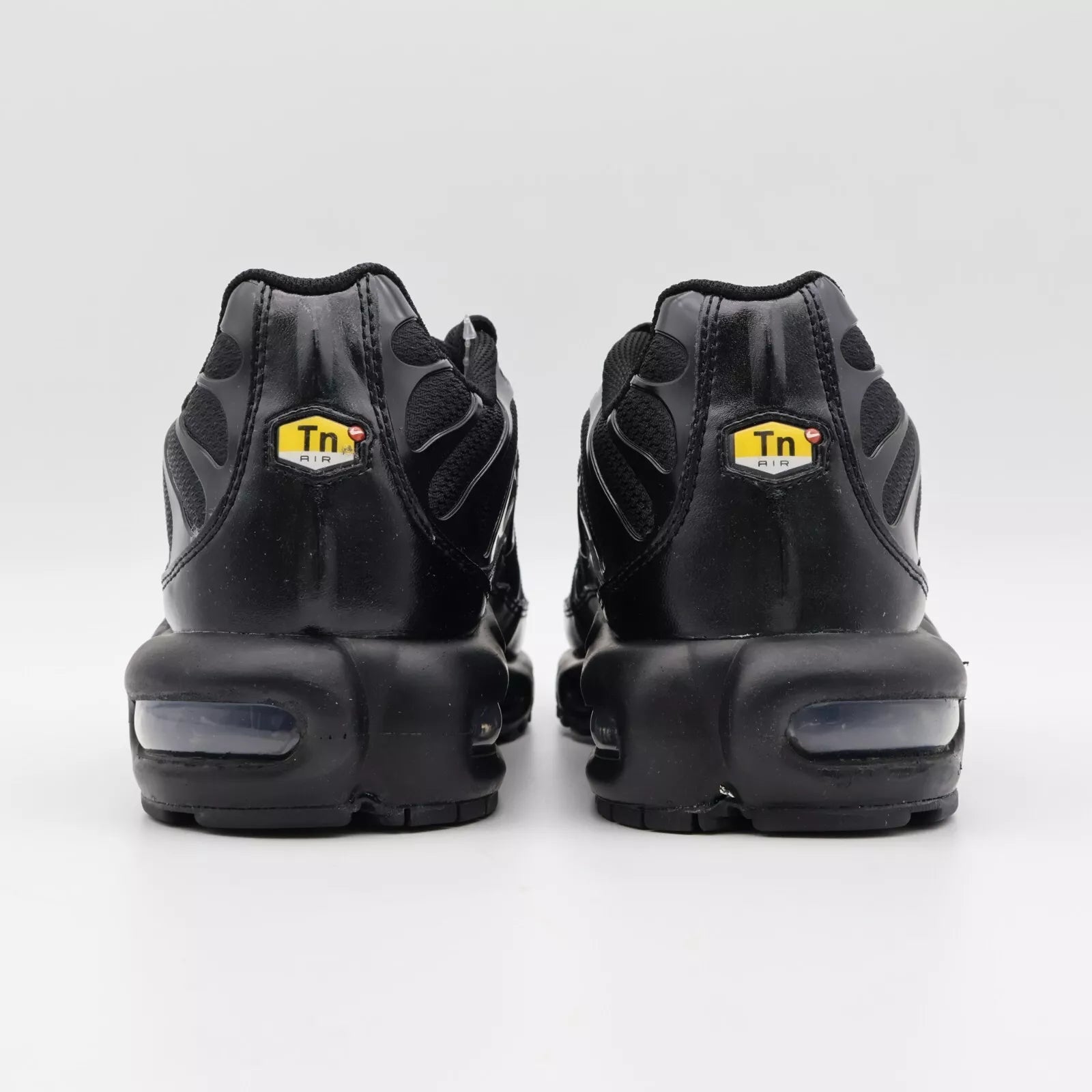 Nike TN Air Max Plus Triple Black