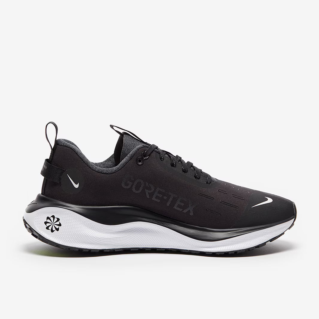 Nike React Storm Black / White
