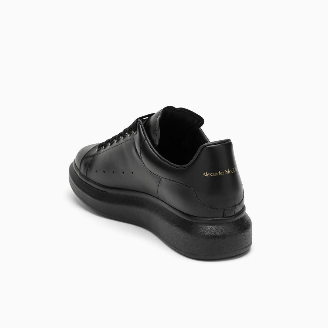Alexander McQueen Oversized "All Black"