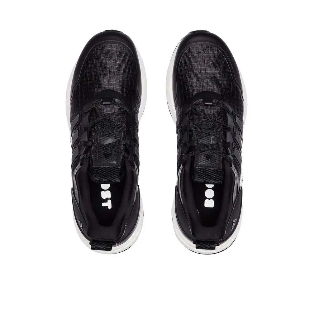 adidas ultra bosst black white