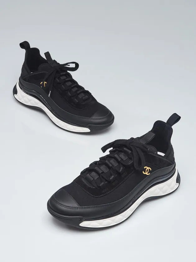 Chanel Wmns Velvet Calfskin & Mixed Fibers Sneaker 'Ivory'