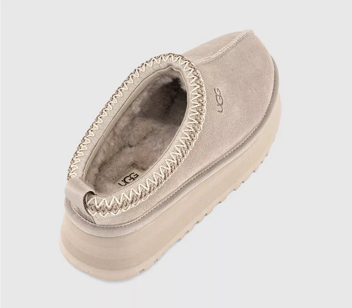 UGGS tazz