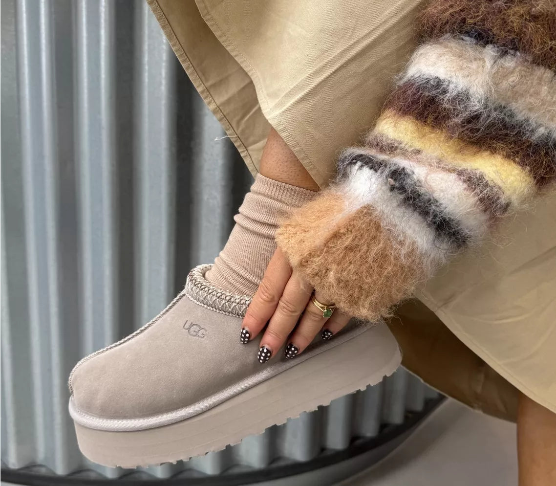 UGGS tazz