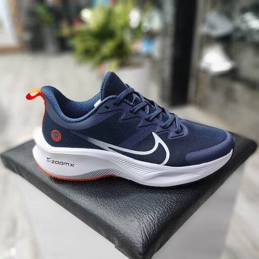 Nike zoom smiley