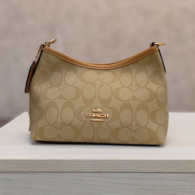 Coach Bags & Handbags
