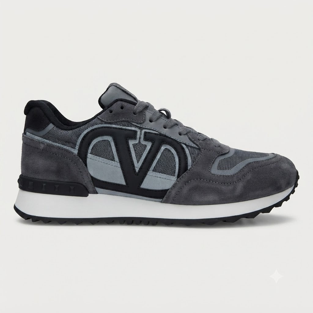 Valentino Vlogo Pace dark grey