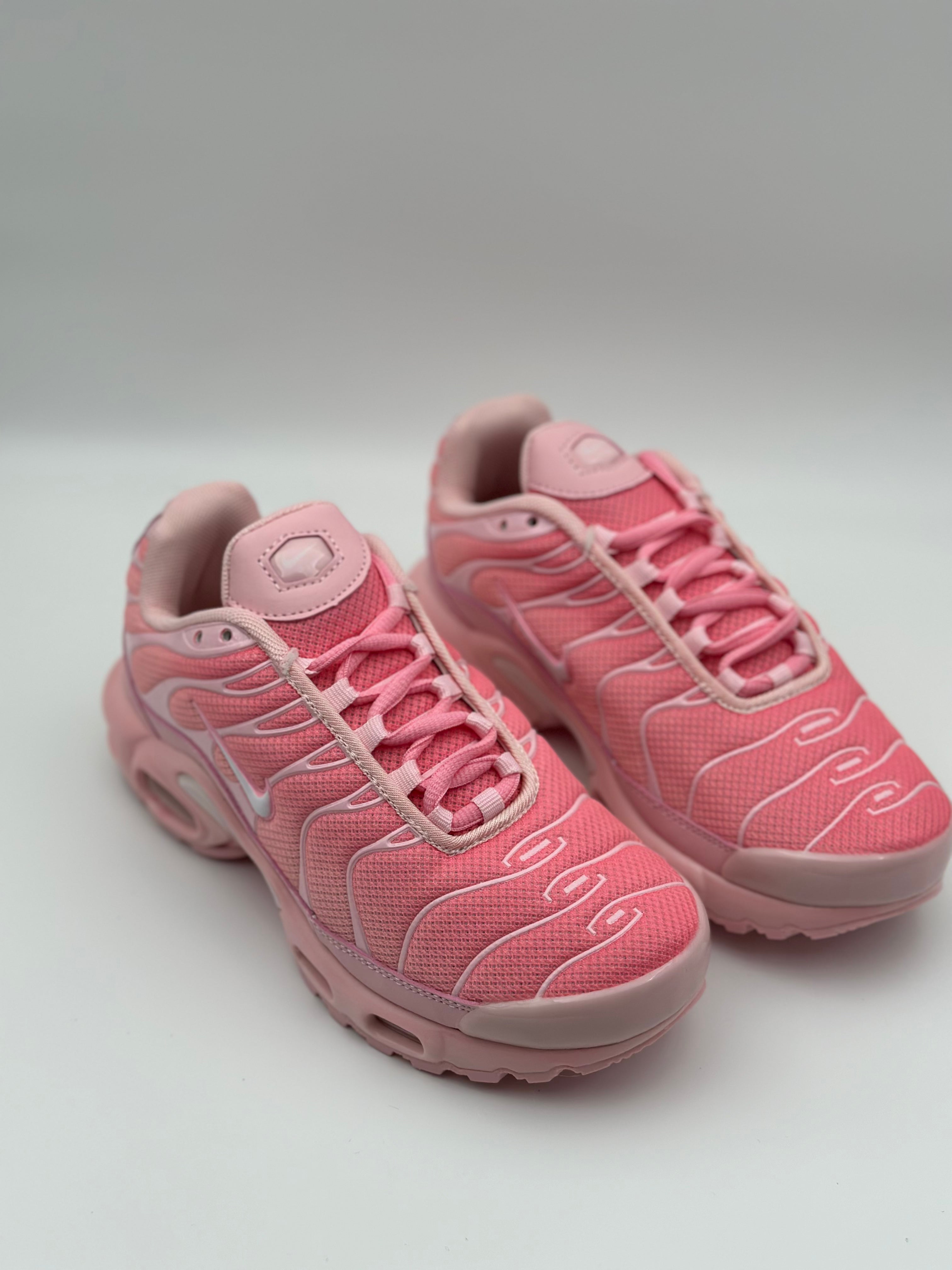 Nike Air max plus (Pink)