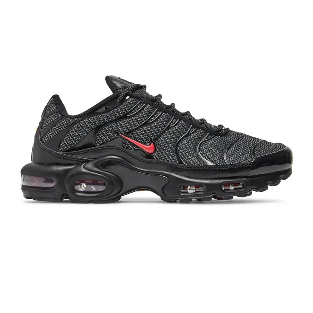 Nike TN Air Max Plus Triple Black red