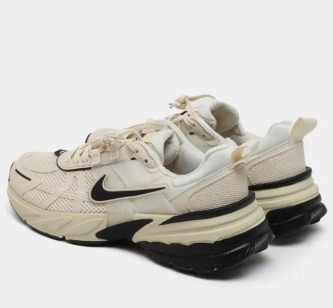 Nike V2k Run Off white
