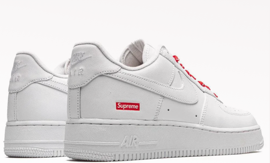 Nike Air Force 1 Low Supreme Triple White
