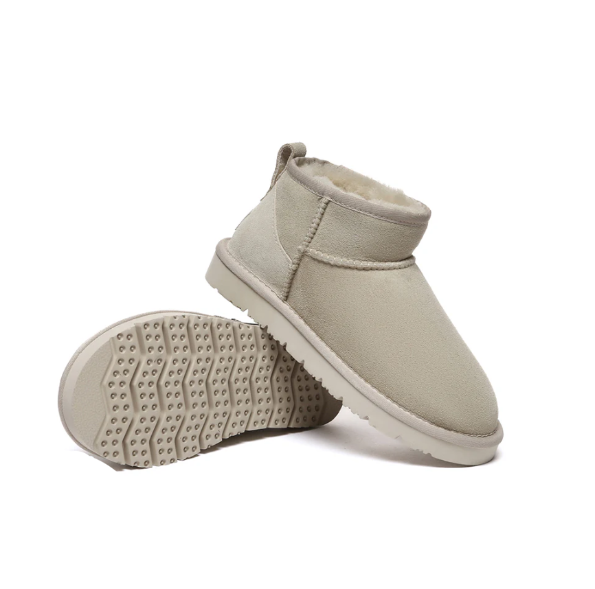 UGGS Classic Ultra Mini