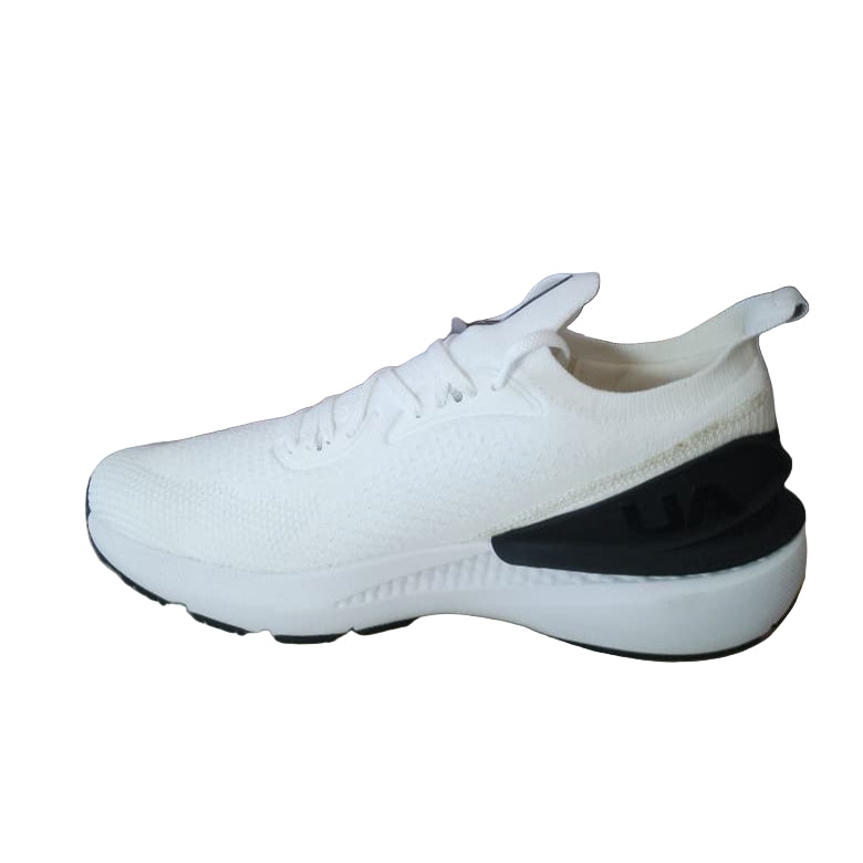 Unde Armour Shift Running Shoes white