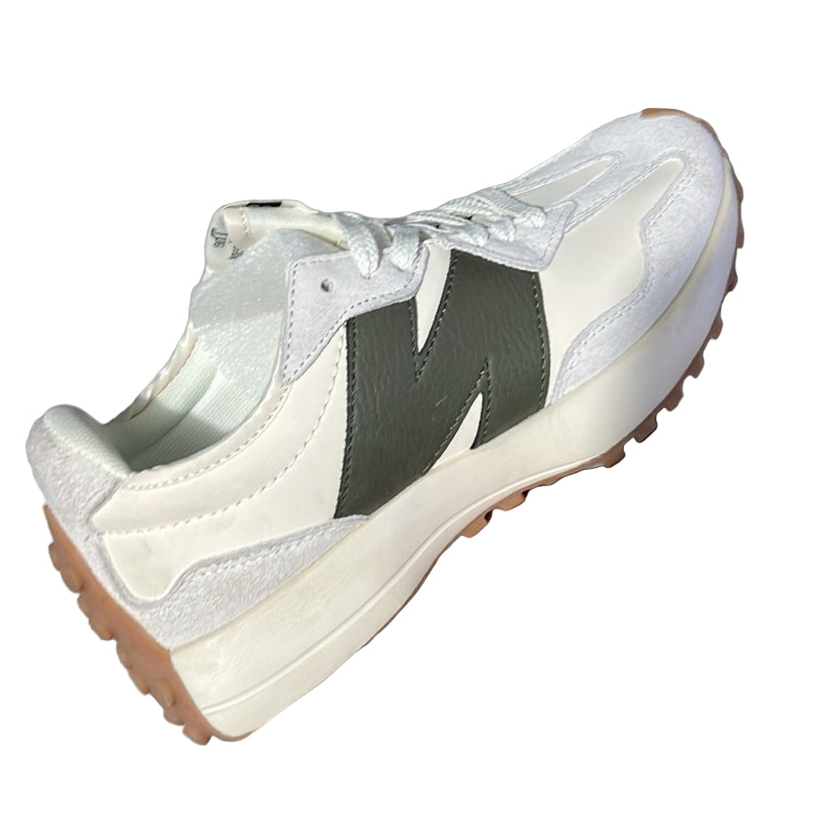 New Balance 327