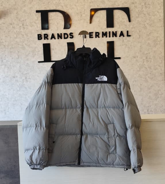 North face puffer jacket