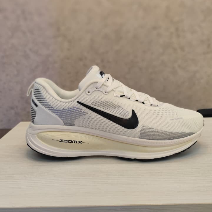 Nike Vomero 18 "Summit White/Coconut Milk" sneakers