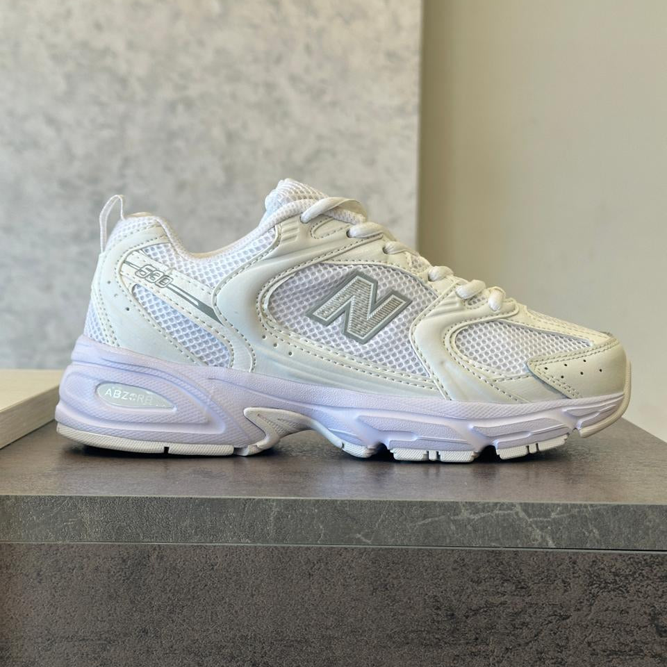 New Balance 530 Full White
