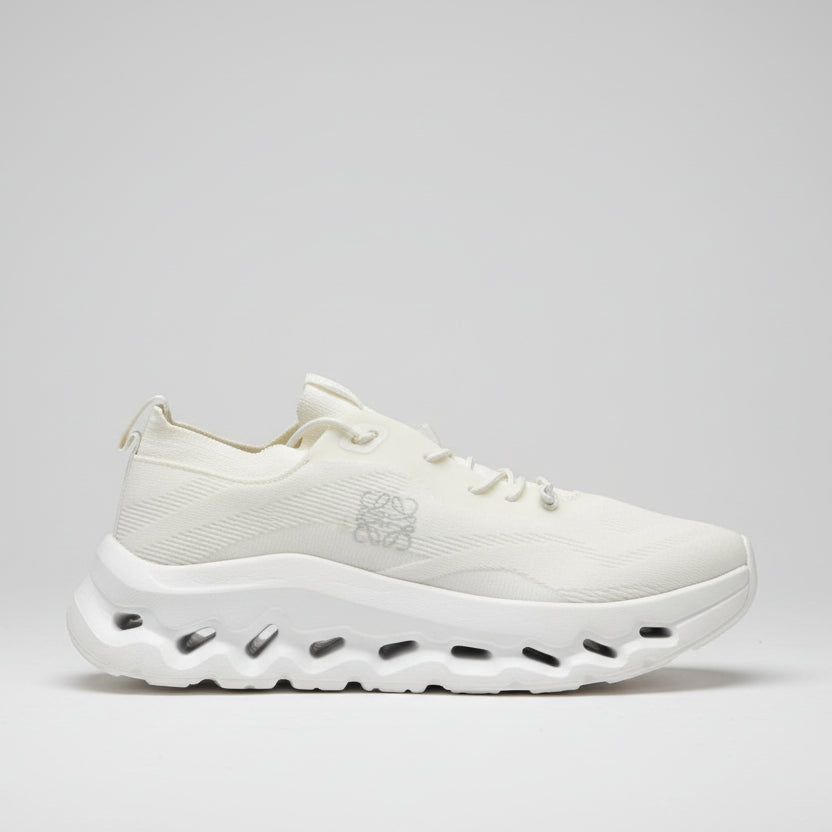 on Cloudtilt LOEWE White