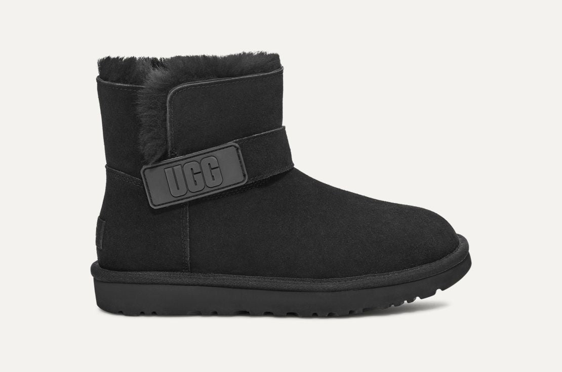 UGG Mini Bailey Logo Strap "Black"