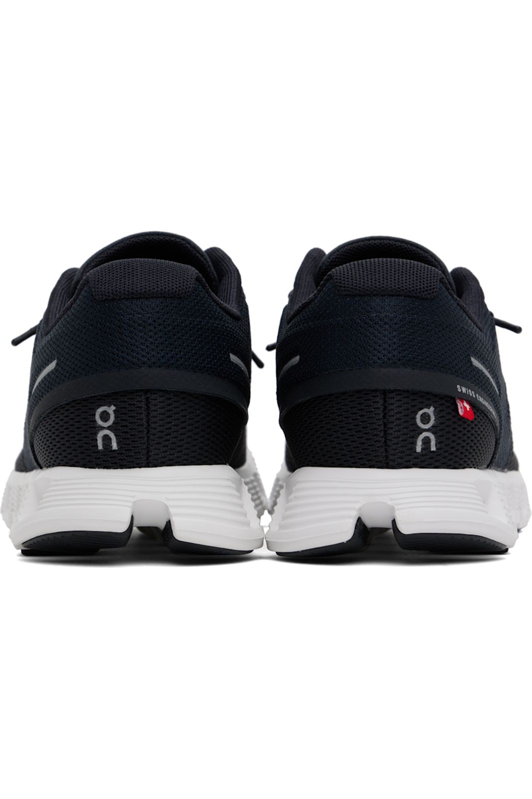 On Running Cloud 5 "Black"
