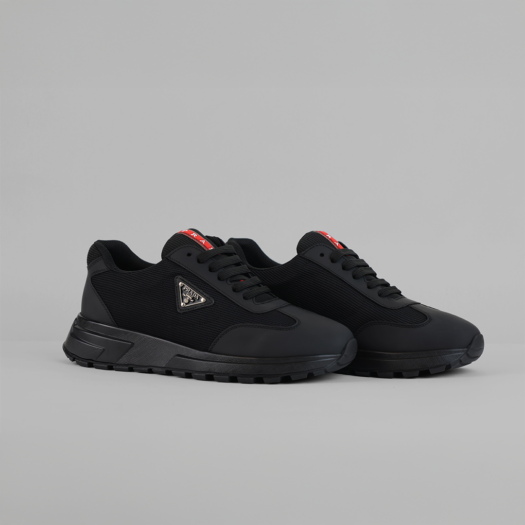 Prada sneaker black