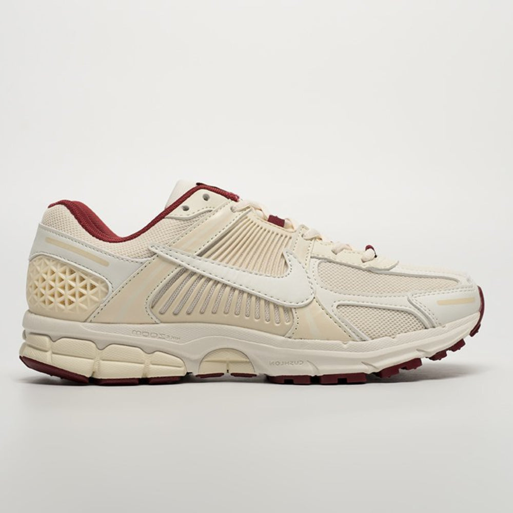 Nike Air Zoom Vomero 5 Valentine's Day