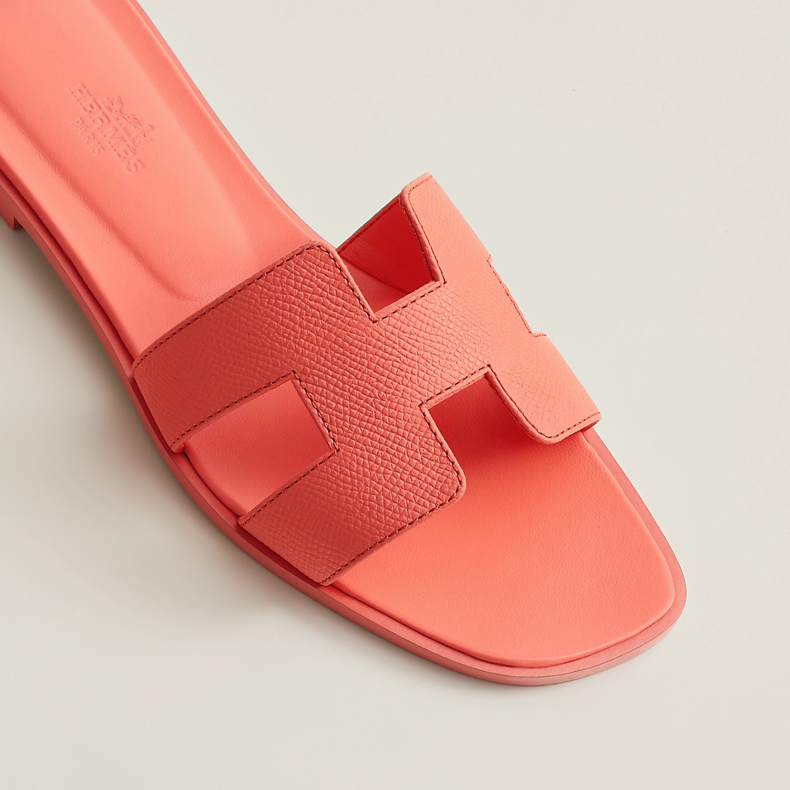 Hermes Oran pink