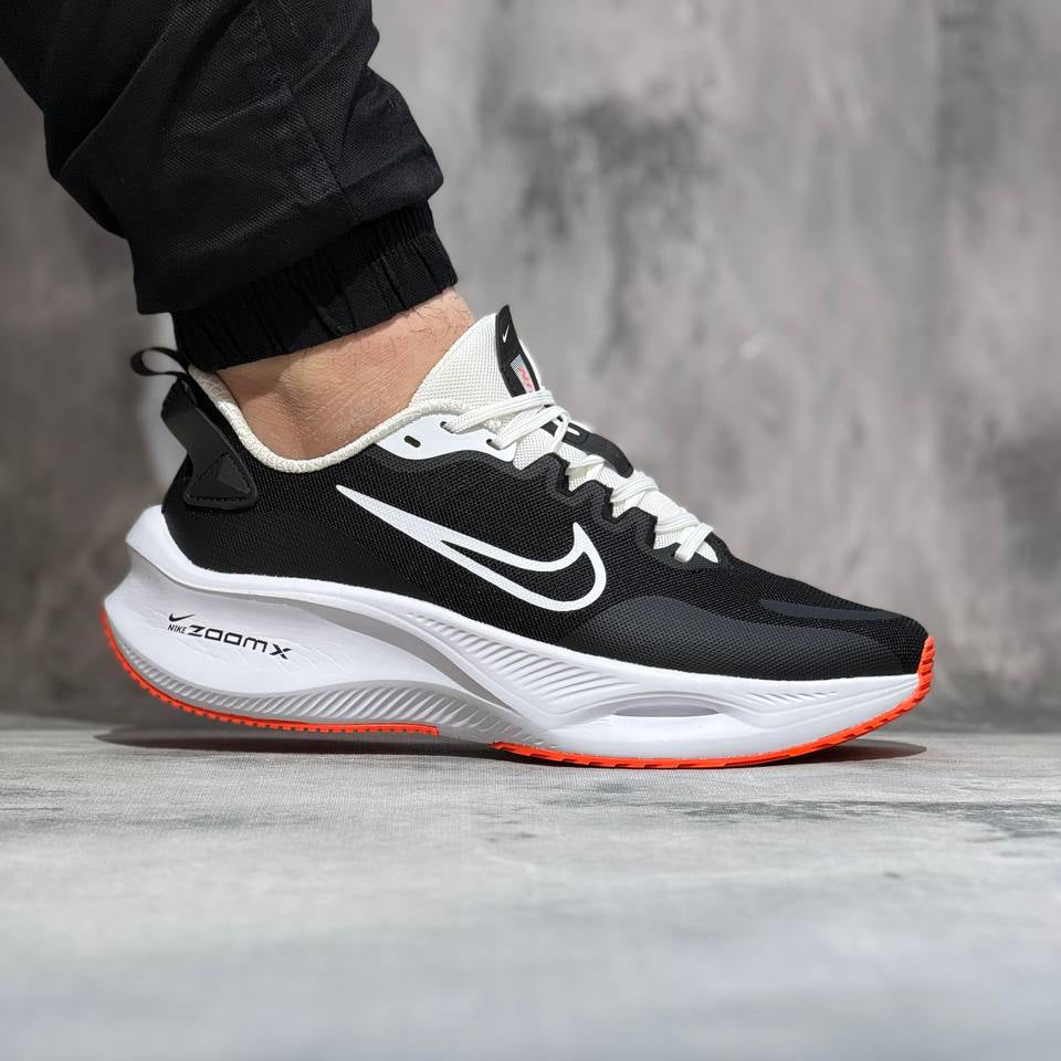 Nike zoom X black white