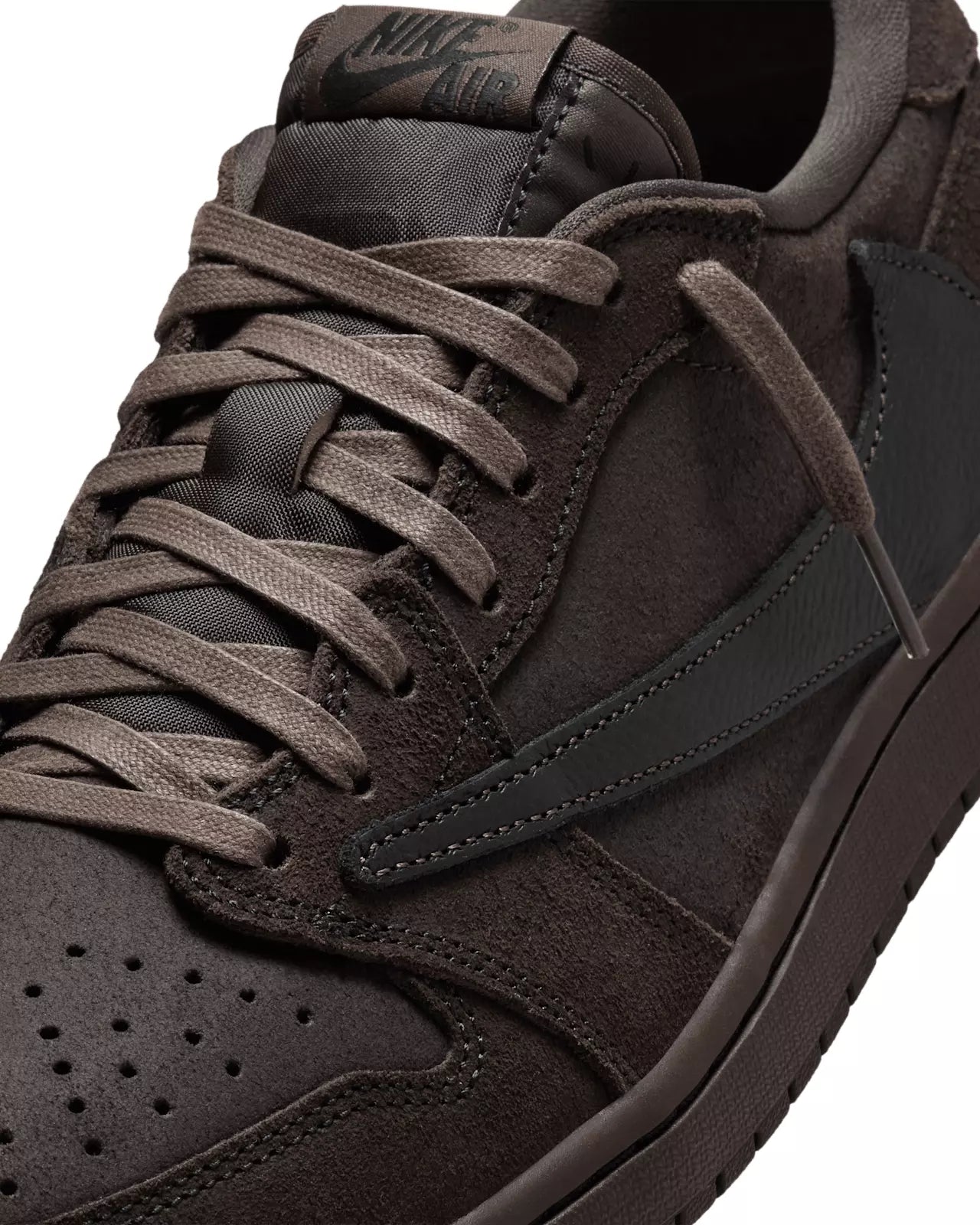 Nike  Travis Scott Air Jordan 1 Low OG SP Velvet Brown