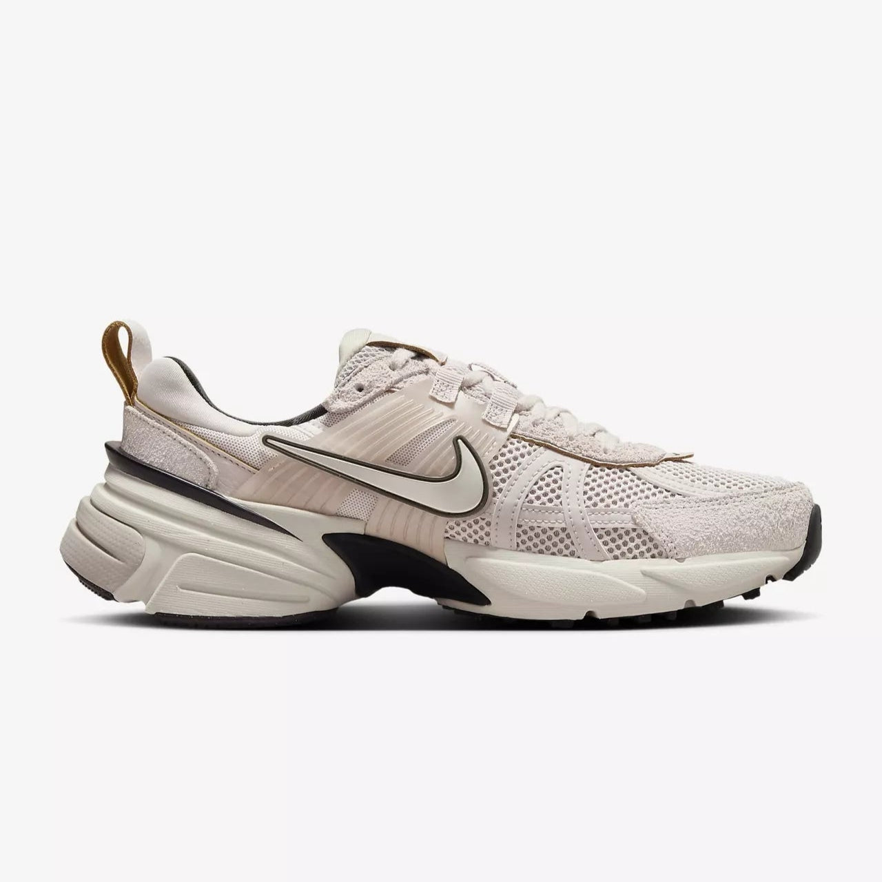 Nike V2K Run Platinum Violet Light Bone Black Chrome