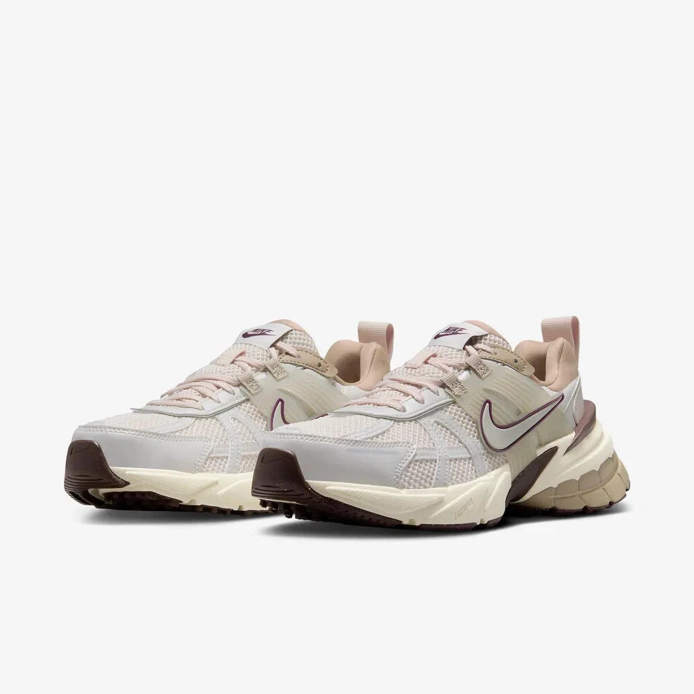 Nike V2K Beige