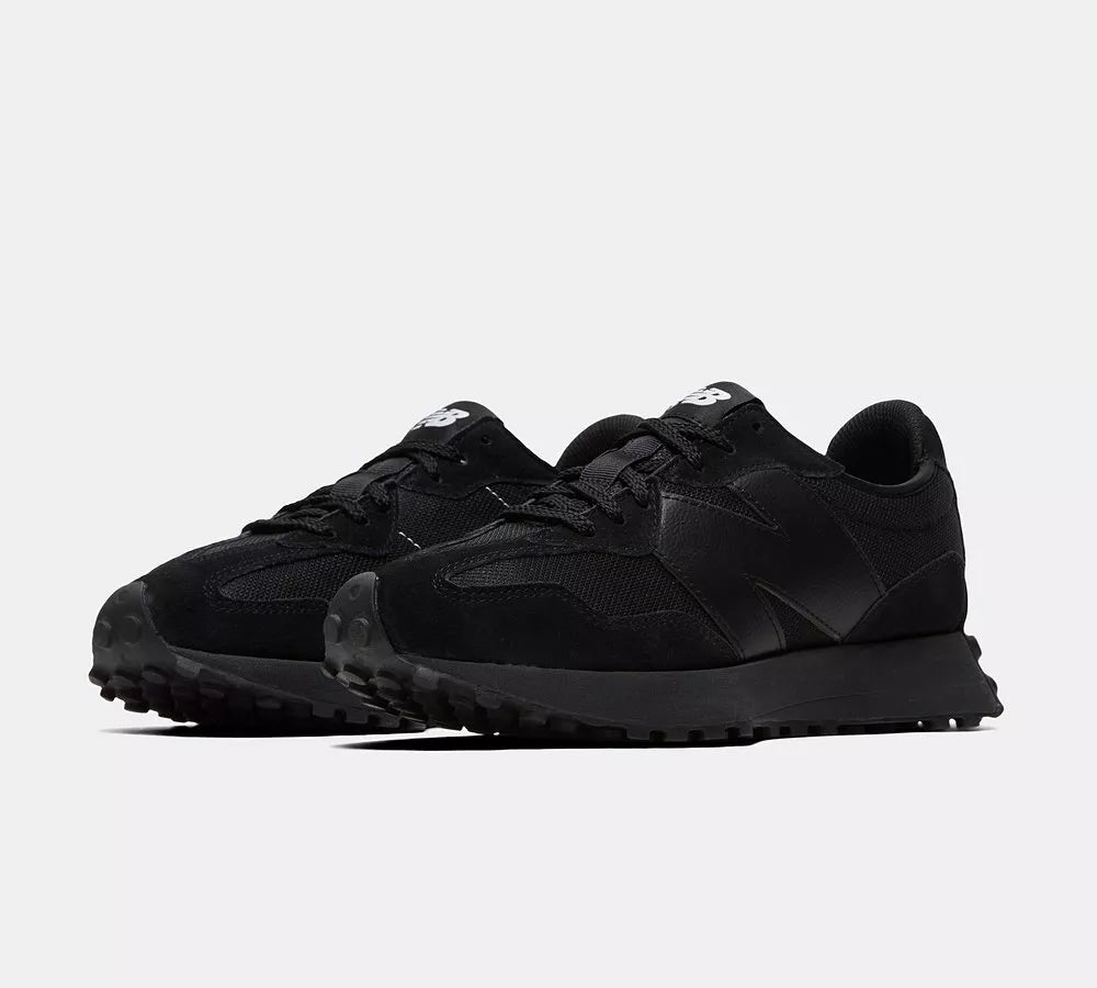 New Balance 327 Trainers in Triple Black
