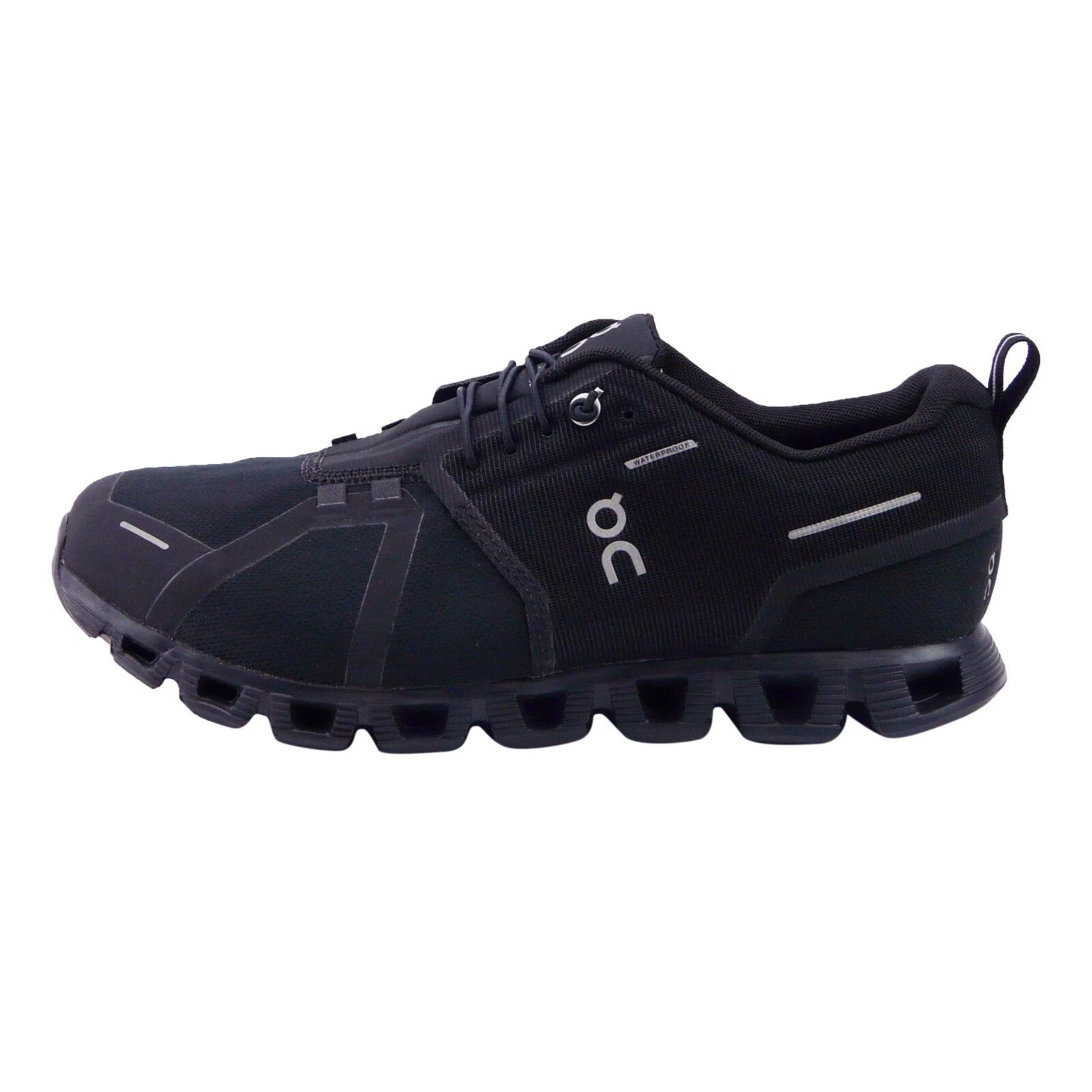 On Running Cloud 5 Waterproof Full Black