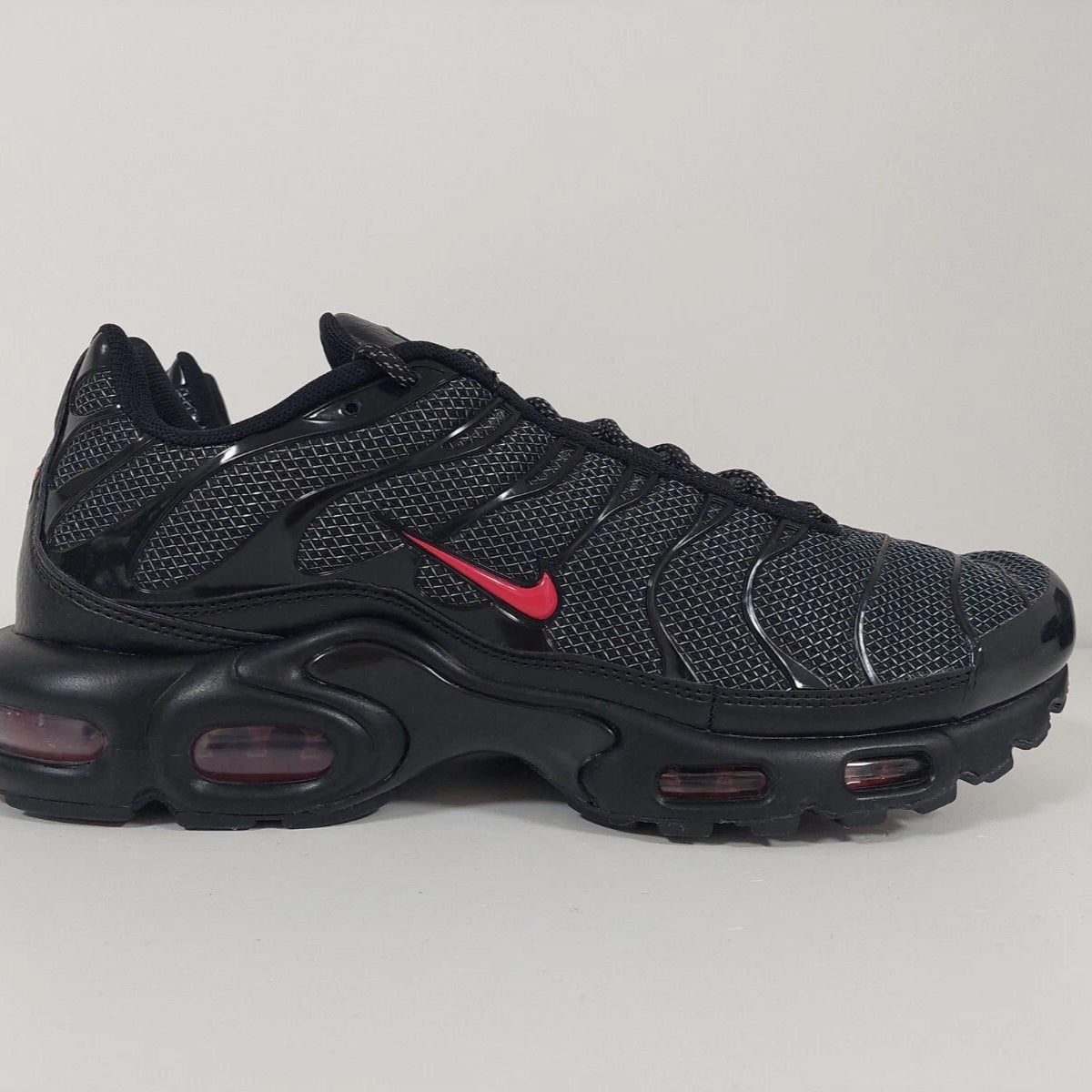 Nike Air Max Plus By You black